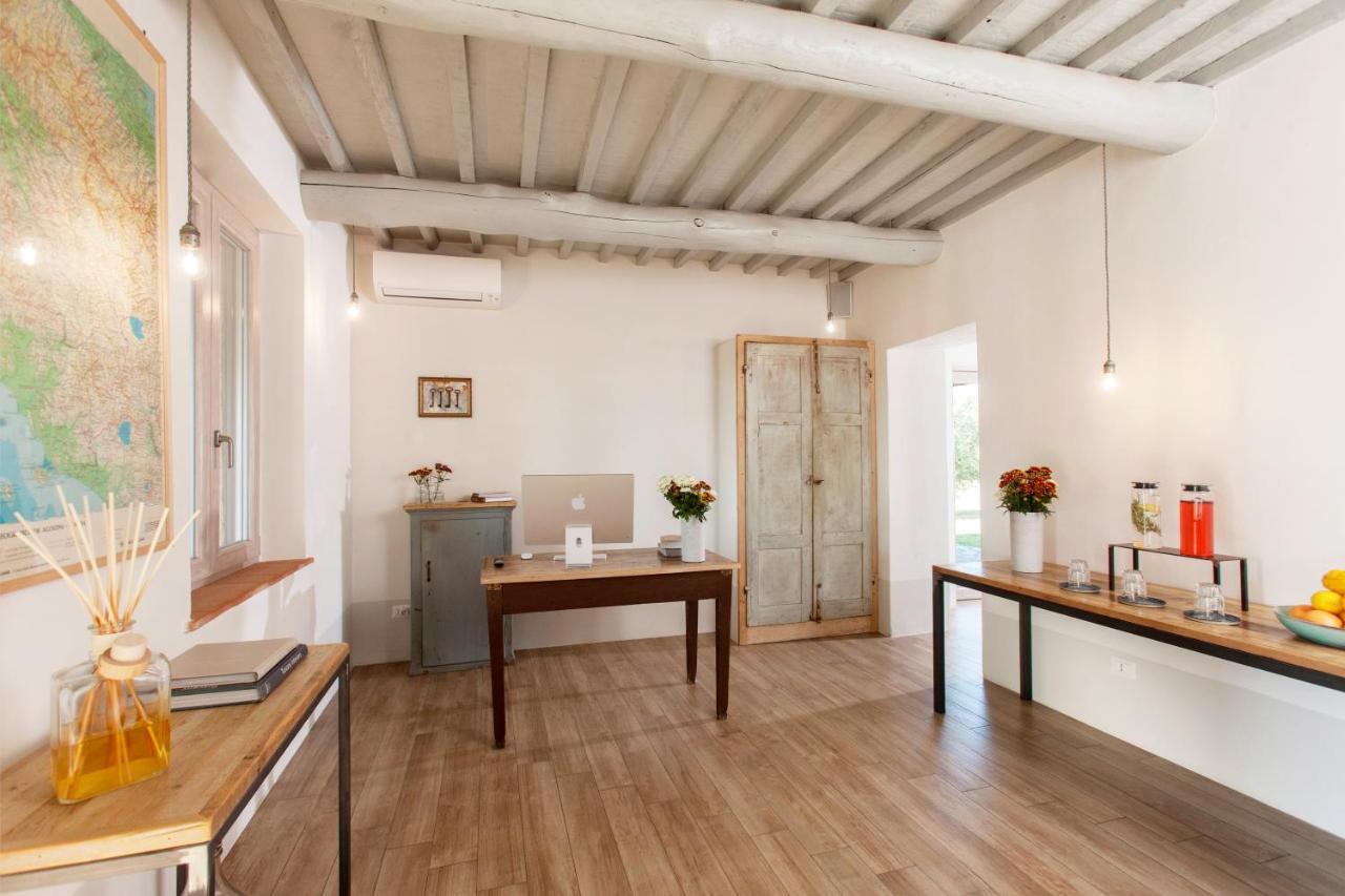 Bed and Breakfast Casale Sterpeti Magliano in Toscana Exterior foto