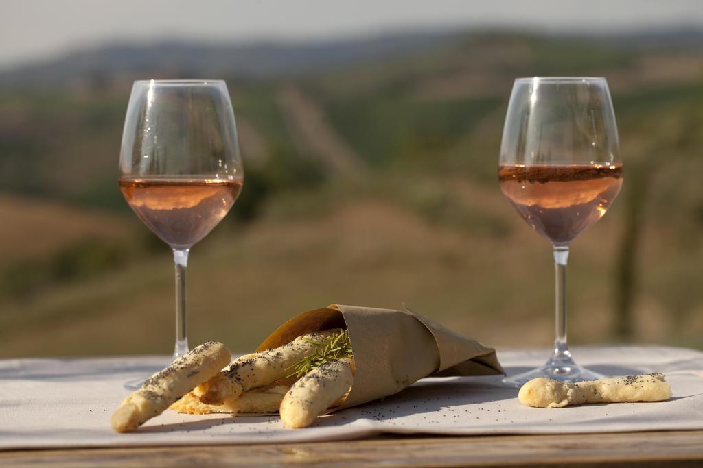 Bed and Breakfast Casale Sterpeti Magliano in Toscana Exterior foto